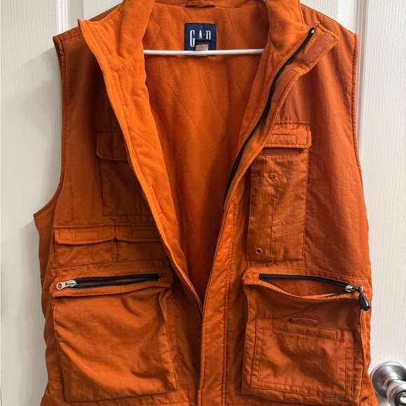 GAP Orange Utility Vest Fleece Lined Multi-Pocket Outdoor Cargo Men’s L - Picture 3 of 8